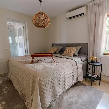 ヴィラ Casa Bella マルベーリャ